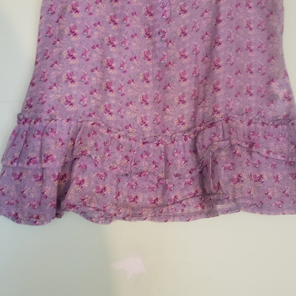 $67 Dressbarn | S | Lavendar Ruffle Floral Blouse - Picture 4 of 4